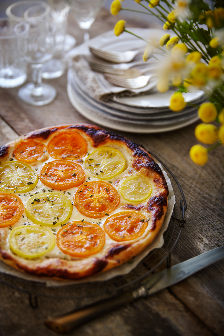 Orange_Yellow_Tomato_tarte high angle
